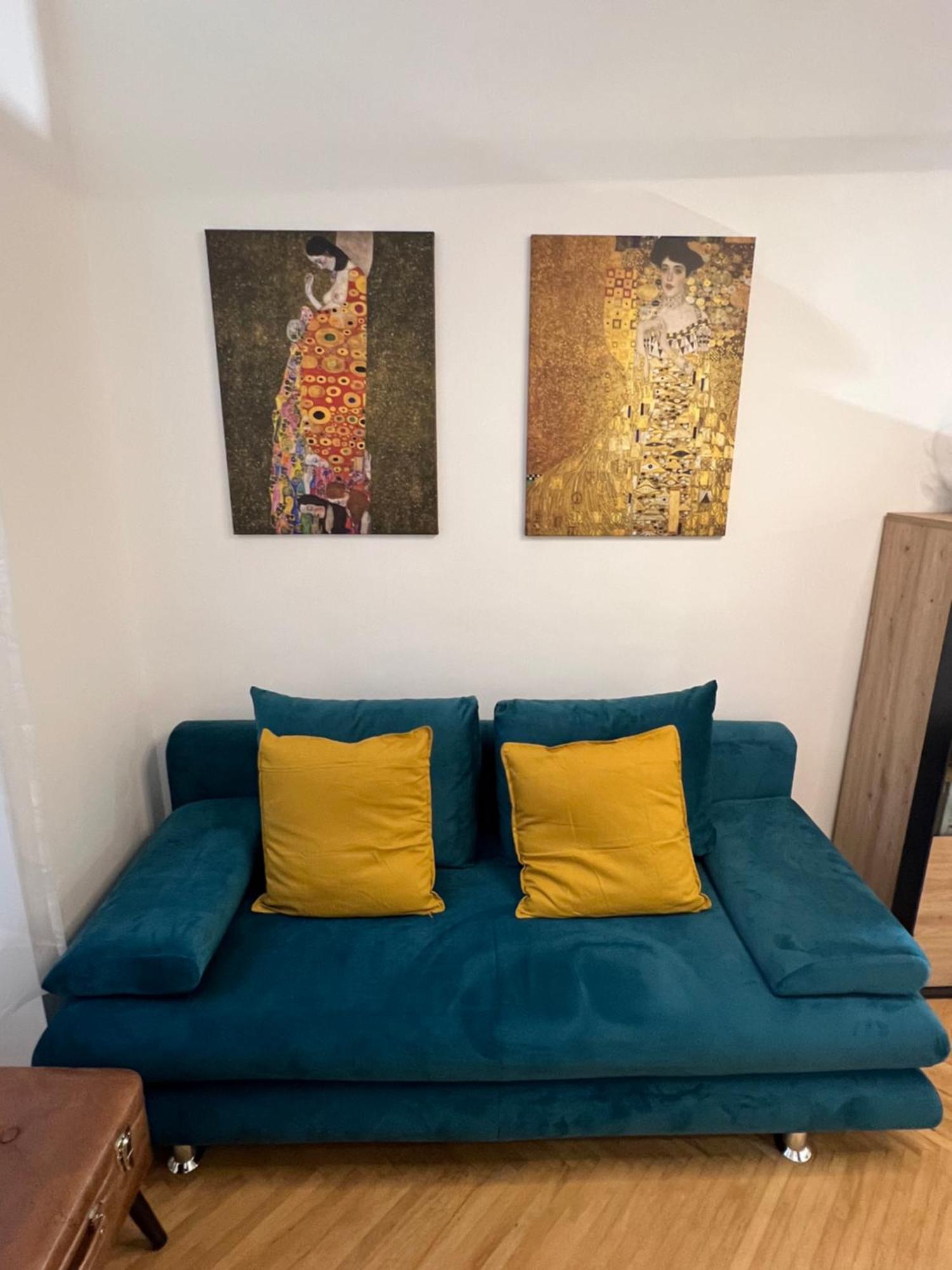 Parking Apartment